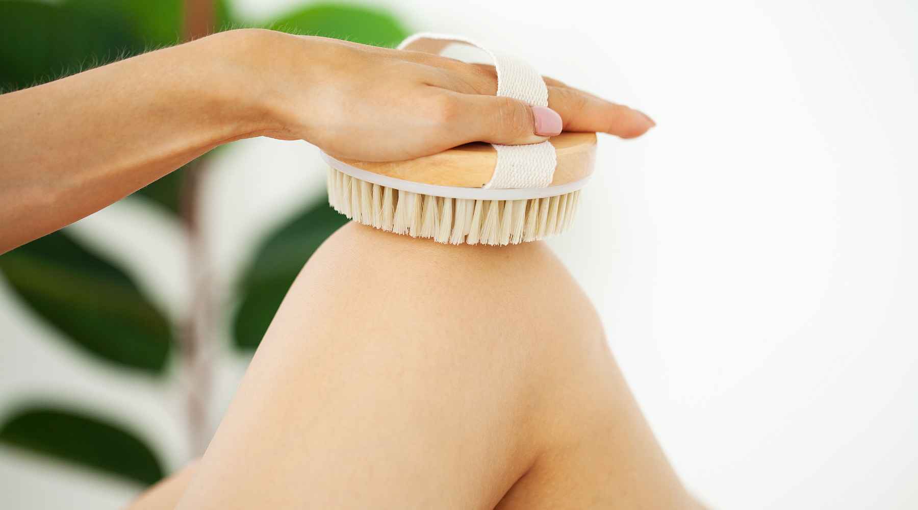 Dry Brushing in an Infrared Sauna Clearlight® Saunas